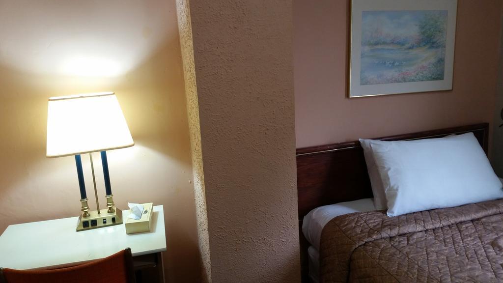 A Voyageur'S Guest House Οττάβα Δωμάτιο φωτογραφία