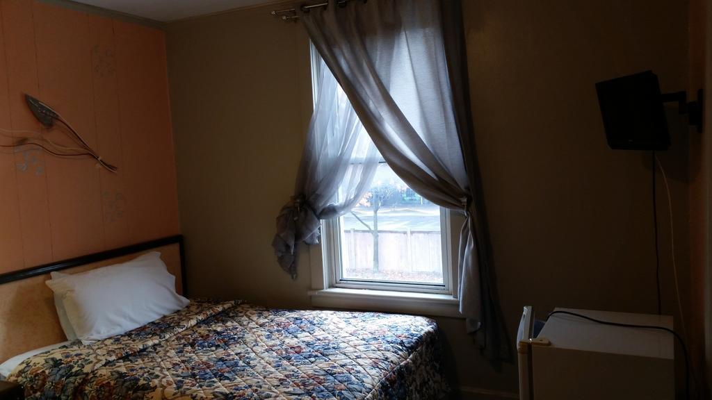 A Voyageur'S Guest House Οττάβα Εξωτερικό φωτογραφία