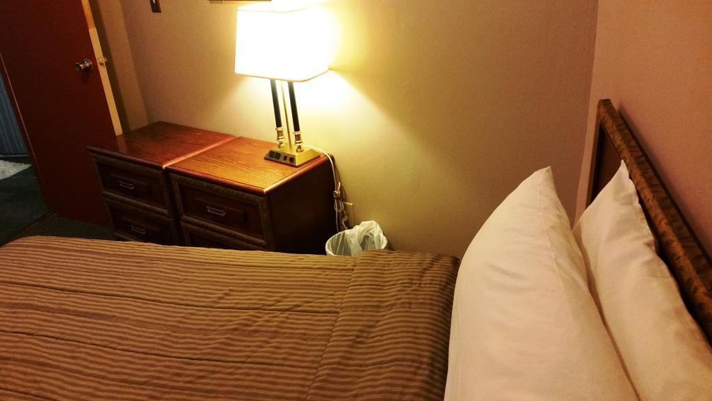 A Voyageur'S Guest House Οττάβα Δωμάτιο φωτογραφία